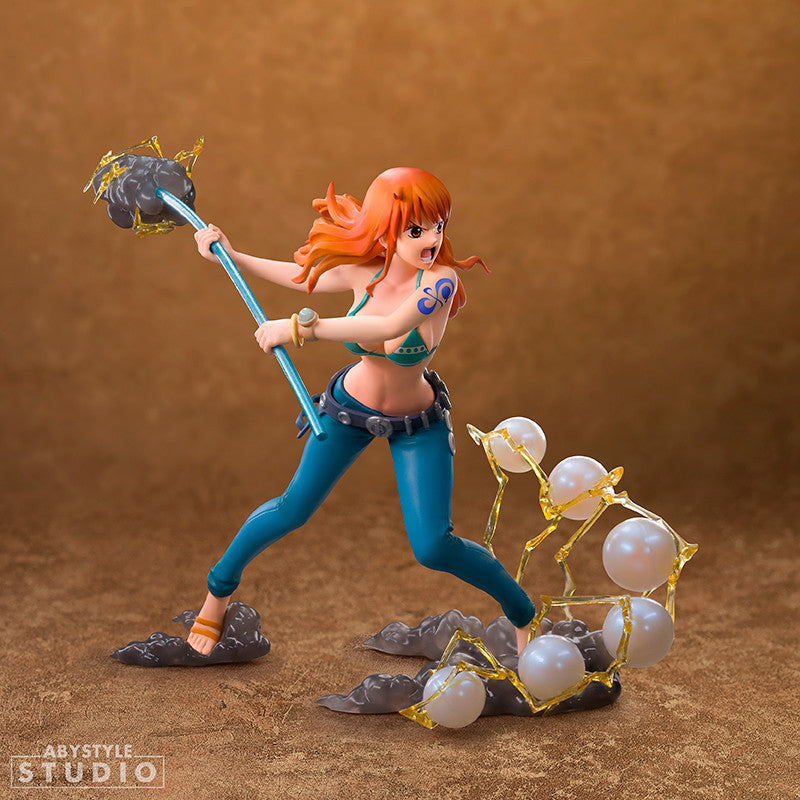 One Piece collectible figure Nami